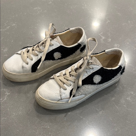 Soludos Black and White Women's Sneakers - Picture 1 of 12